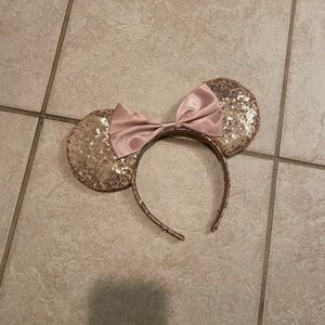 Minnie mouse ears from Disney World